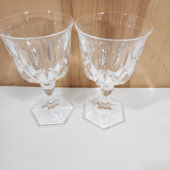 2) Chaumont Crystal Wine Goblets Cristal D'Arques Durand 5.5" spiky linear cuts - Picture 2 of 9